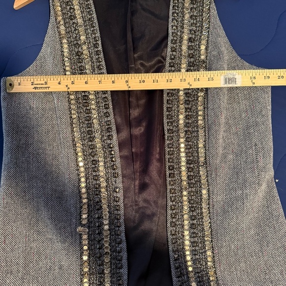 Chico's Tweed Gray with Gold and Silver Beaded Vest, Size 1 (8/10) - Picture 6 of 8